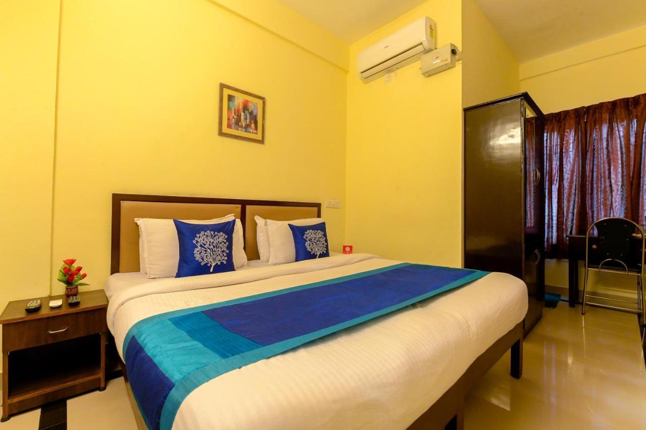 Oyo 8273 Diamond Inn Kochi Extérieur photo