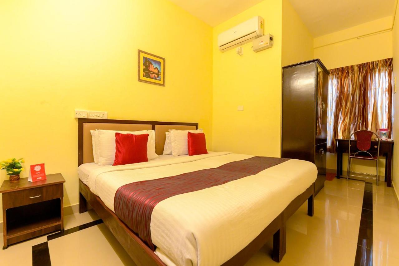 Oyo 8273 Diamond Inn Kochi Extérieur photo
